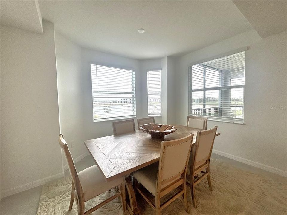 В аренду: $5,500 (2 спален, 2 ванн, 1120 Квадратных фут)