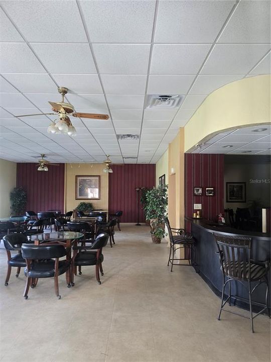 For Sale: $129,500 (2 beds, 1 baths, 760 Square Feet)