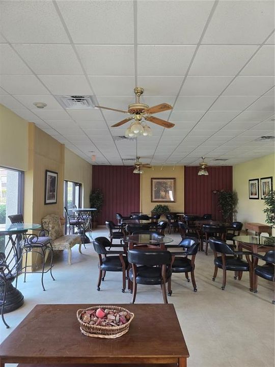 For Sale: $129,500 (2 beds, 1 baths, 760 Square Feet)