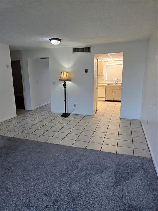 For Sale: $129,500 (2 beds, 1 baths, 760 Square Feet)