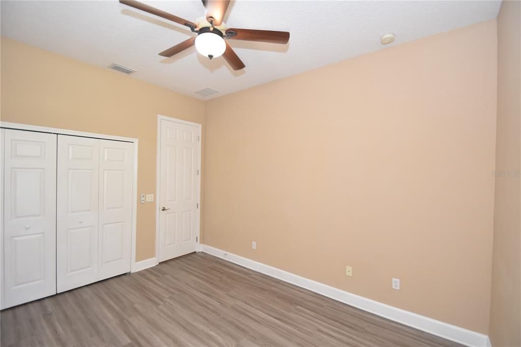 For Rent: $3,275 (3 beds, 2 baths, 2572 Square Feet)