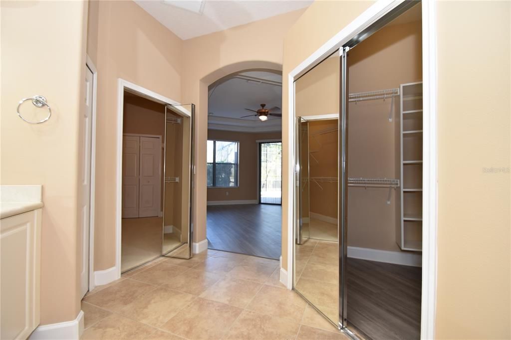 For Rent: $3,275 (3 beds, 2 baths, 2572 Square Feet)