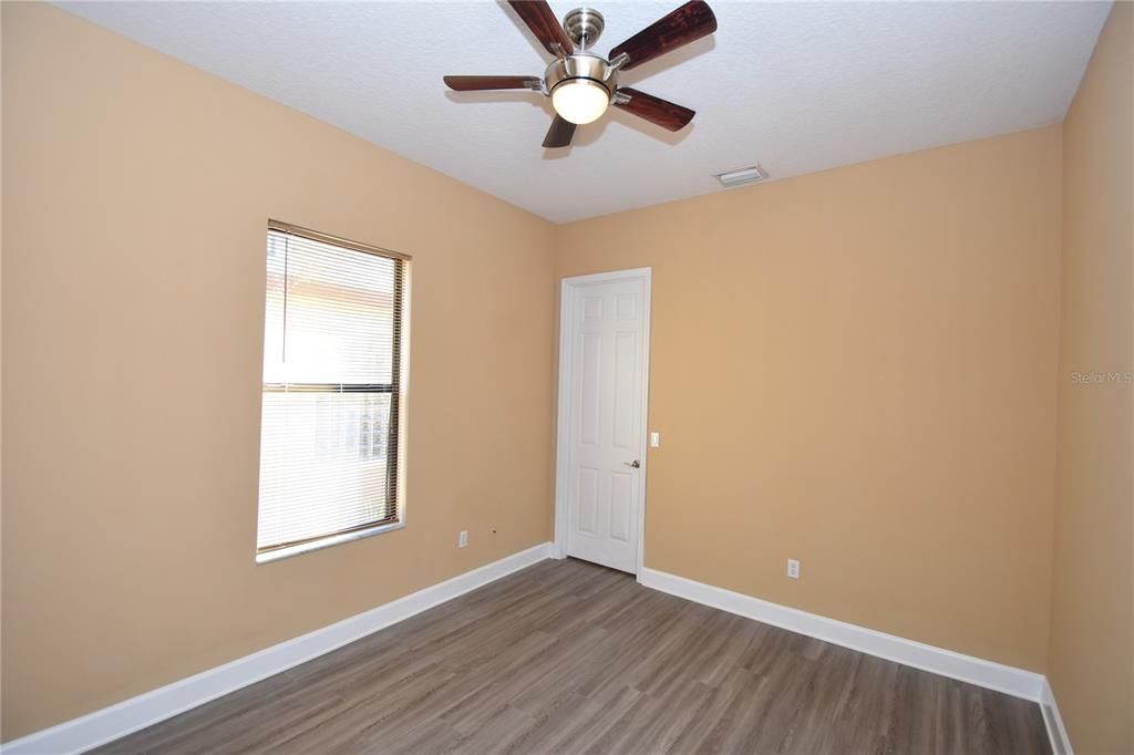 For Rent: $3,275 (3 beds, 2 baths, 2572 Square Feet)