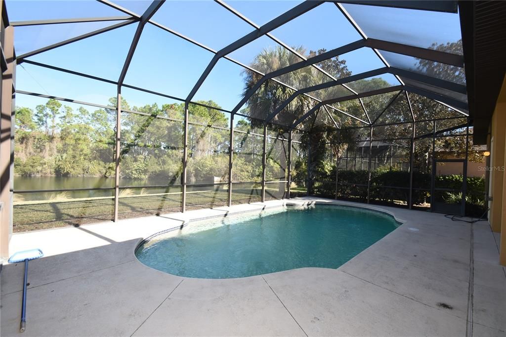 For Rent: $3,275 (3 beds, 2 baths, 2572 Square Feet)