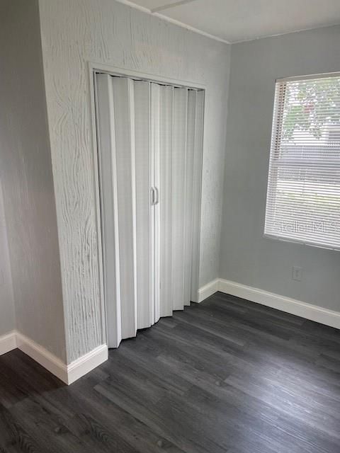 待售: $175,000 (2 贝兹, 1 浴室, 656 平方英尺)