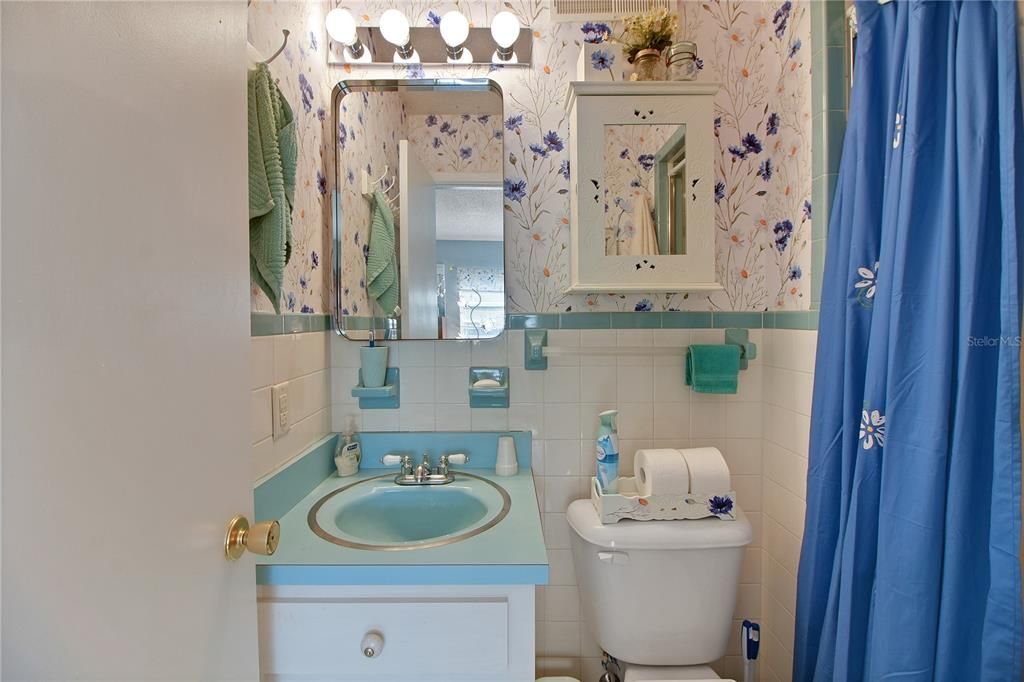 待售: $239,900 (3 贝兹, 2 浴室, 1169 平方英尺)