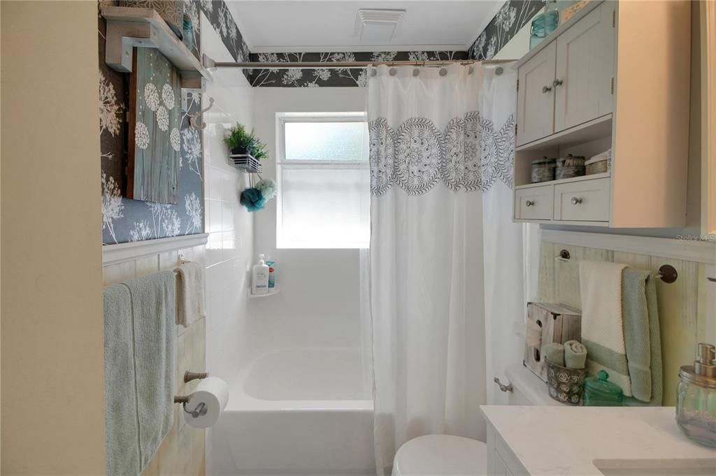 待售: $239,900 (3 贝兹, 2 浴室, 1169 平方英尺)