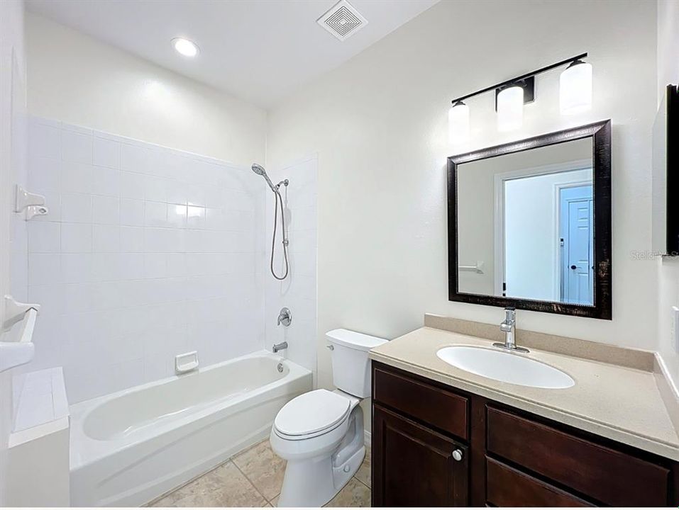 В аренду: $3,300 (4 спален, 2 ванн, 2102 Квадратных фут)