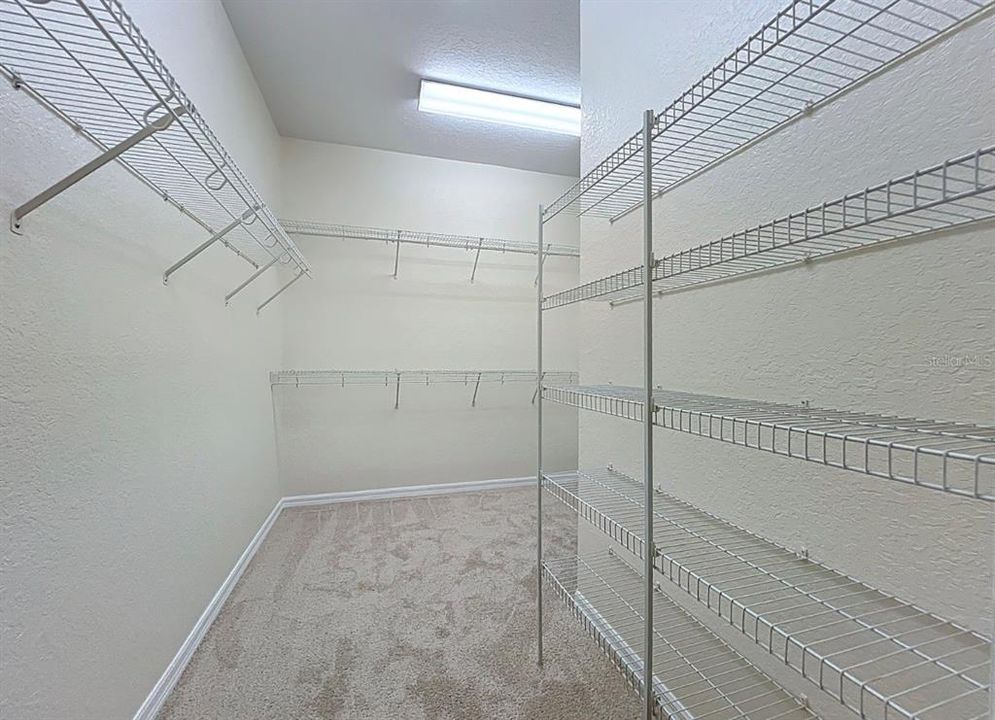 В аренду: $3,300 (4 спален, 2 ванн, 2102 Квадратных фут)