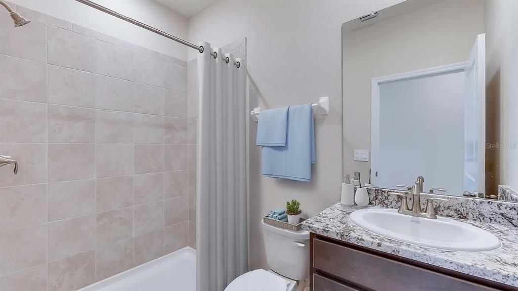 For Rent: $3,195 (4 beds, 3 baths, 3202 Square Feet)