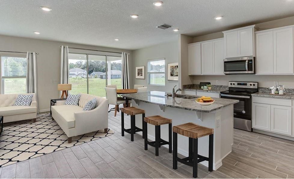 For Rent: $3,195 (4 beds, 3 baths, 3202 Square Feet)