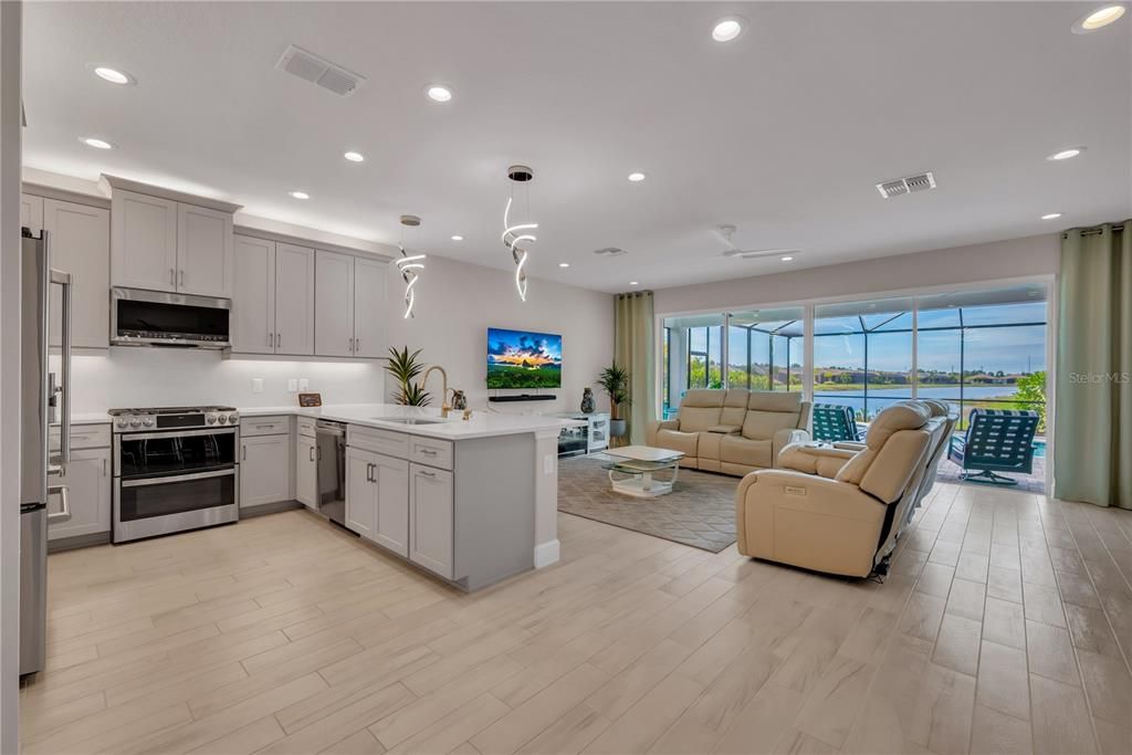 En Venta: $565,000 (2 camas, 2 baños, 1710 Pies cuadrados)