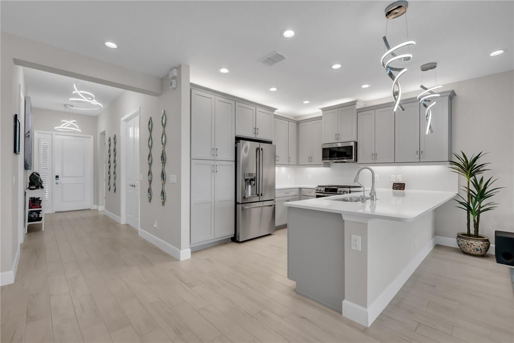 En Venta: $565,000 (2 camas, 2 baños, 1710 Pies cuadrados)