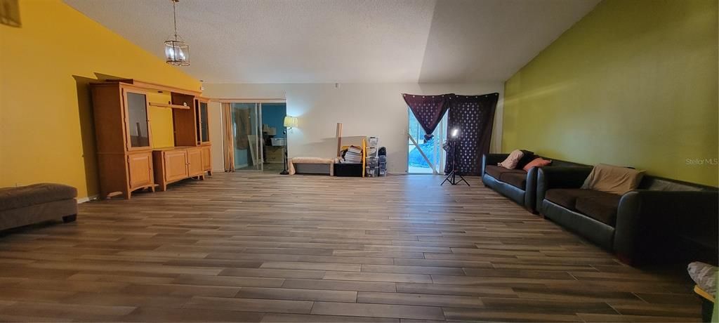 待售: $295,000 (3 贝兹, 2 浴室, 1817 平方英尺)