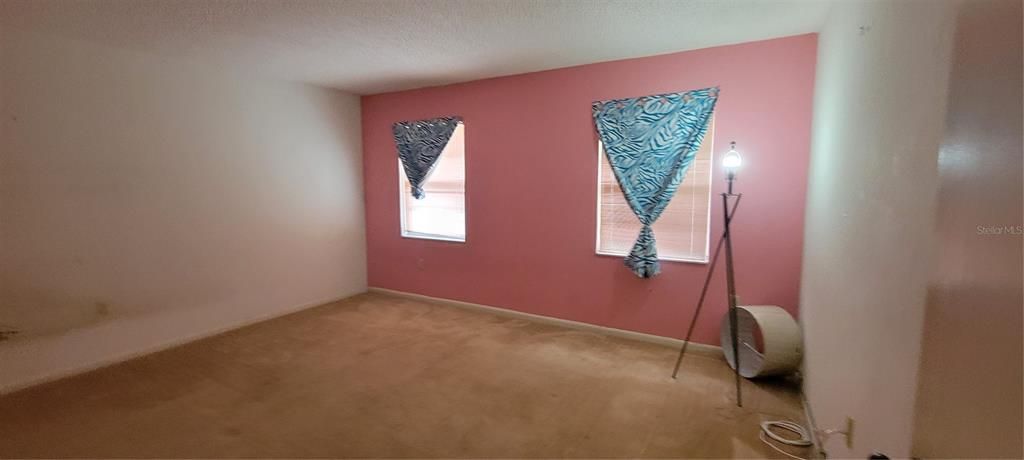 待售: $295,000 (3 贝兹, 2 浴室, 1817 平方英尺)