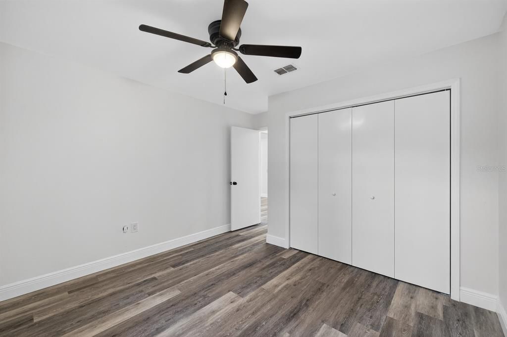 На продажу: $329,900 (3 спален, 2 ванн, 1344 Квадратных фут)