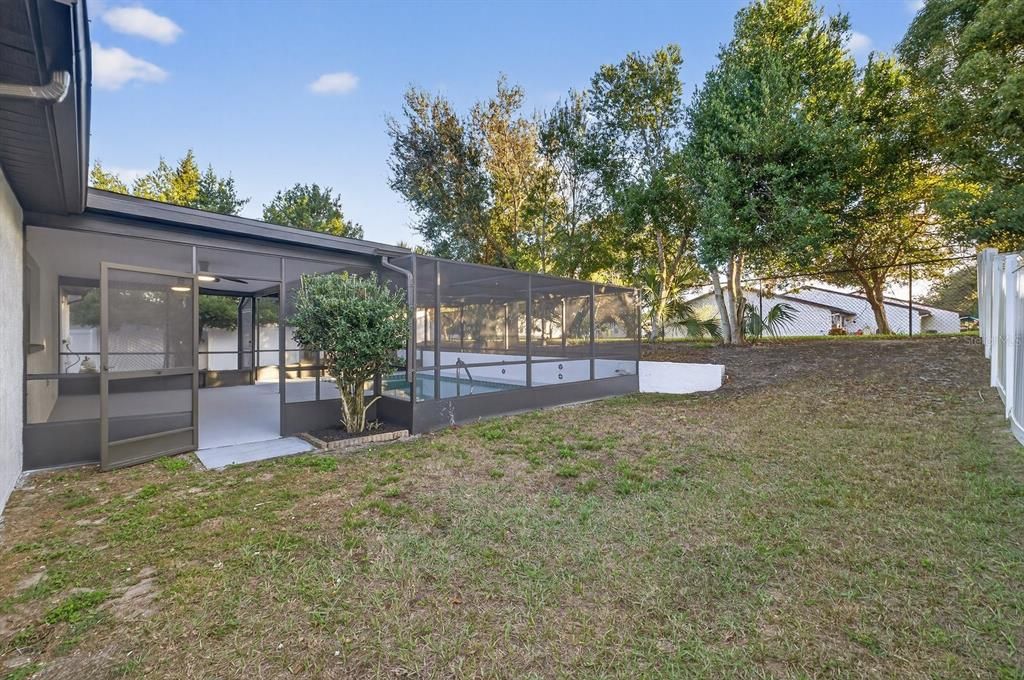 На продажу: $329,900 (3 спален, 2 ванн, 1344 Квадратных фут)