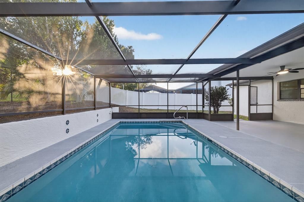 На продажу: $329,900 (3 спален, 2 ванн, 1344 Квадратных фут)