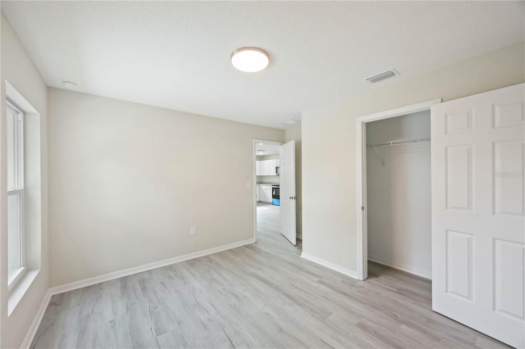 For Sale: $599,999 (7 beds, 0 baths, 4110 Square Feet)