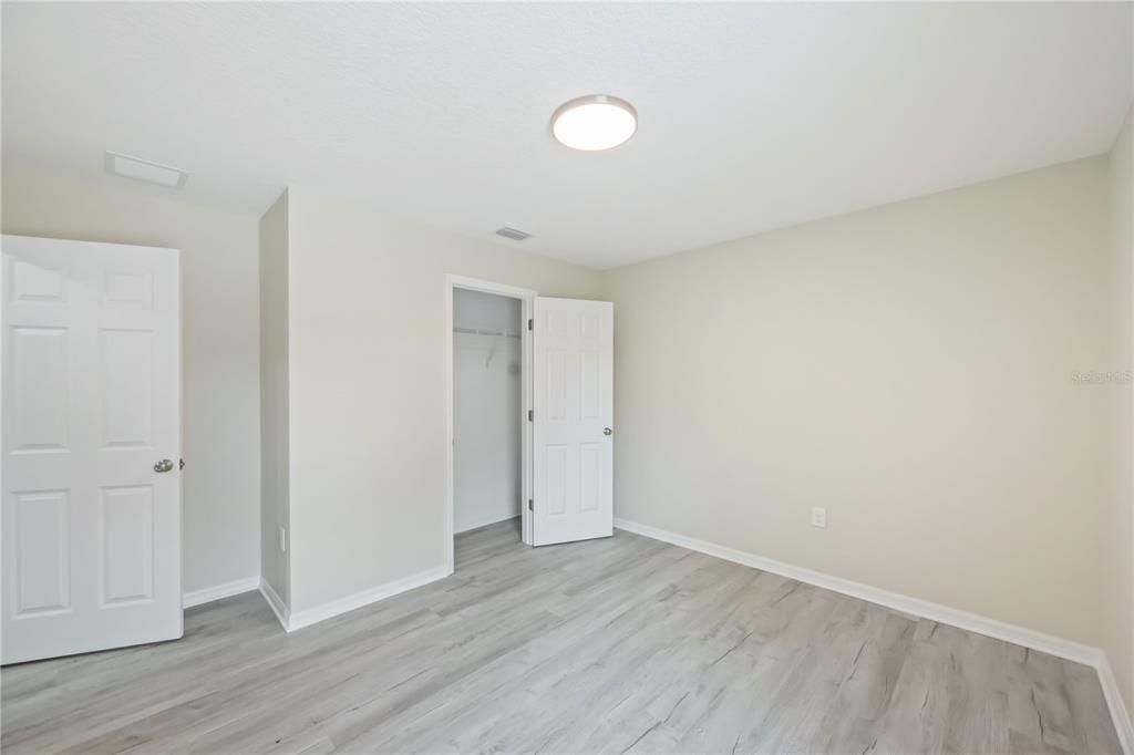 For Sale: $599,999 (7 beds, 0 baths, 4110 Square Feet)