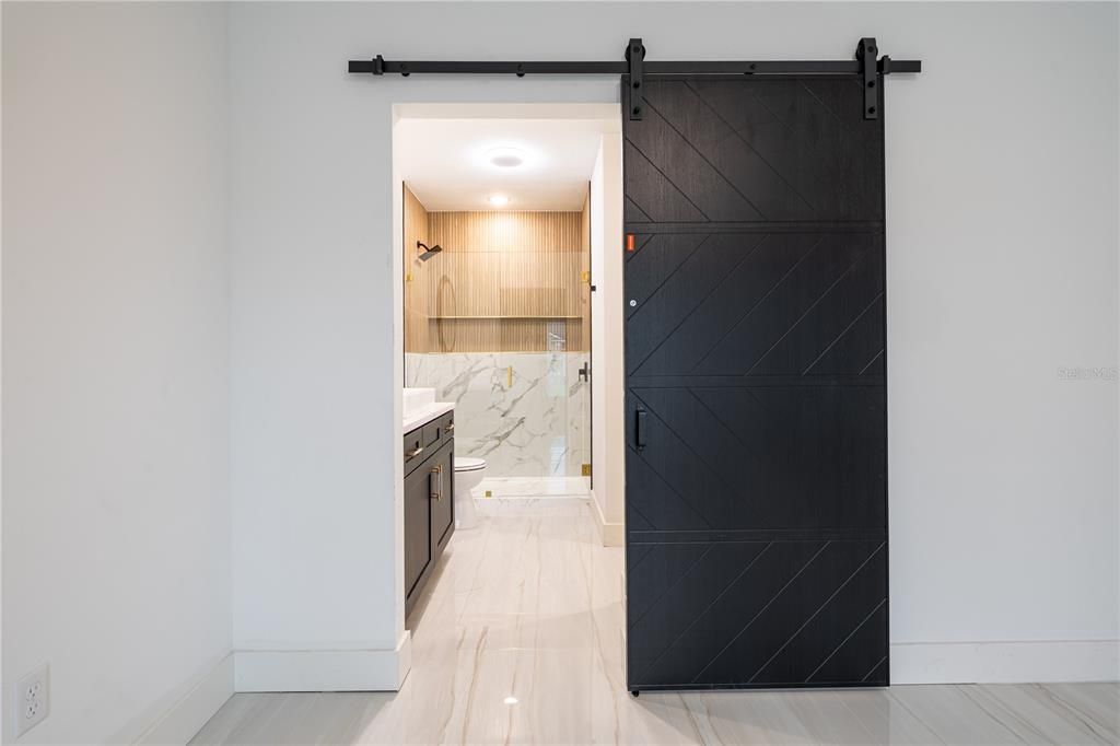 На продажу: $298,000 (3 спален, 2 ванн, 1250 Квадратных фут)