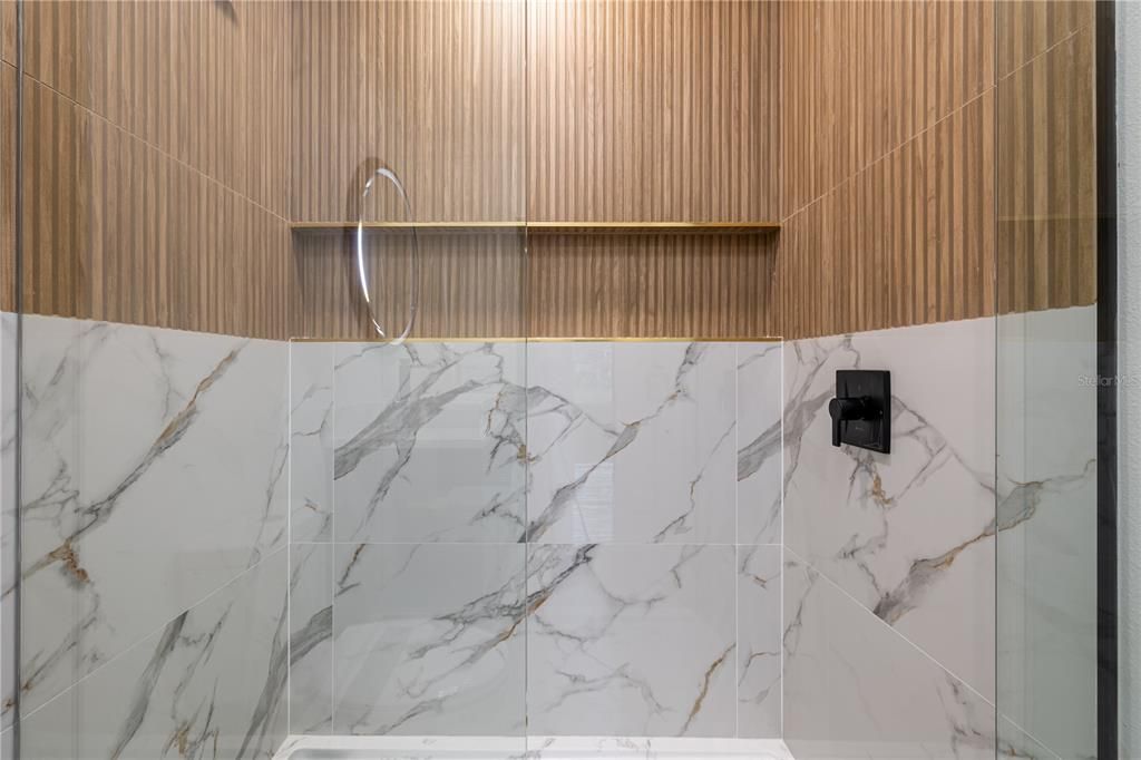 На продажу: $298,000 (3 спален, 2 ванн, 1250 Квадратных фут)