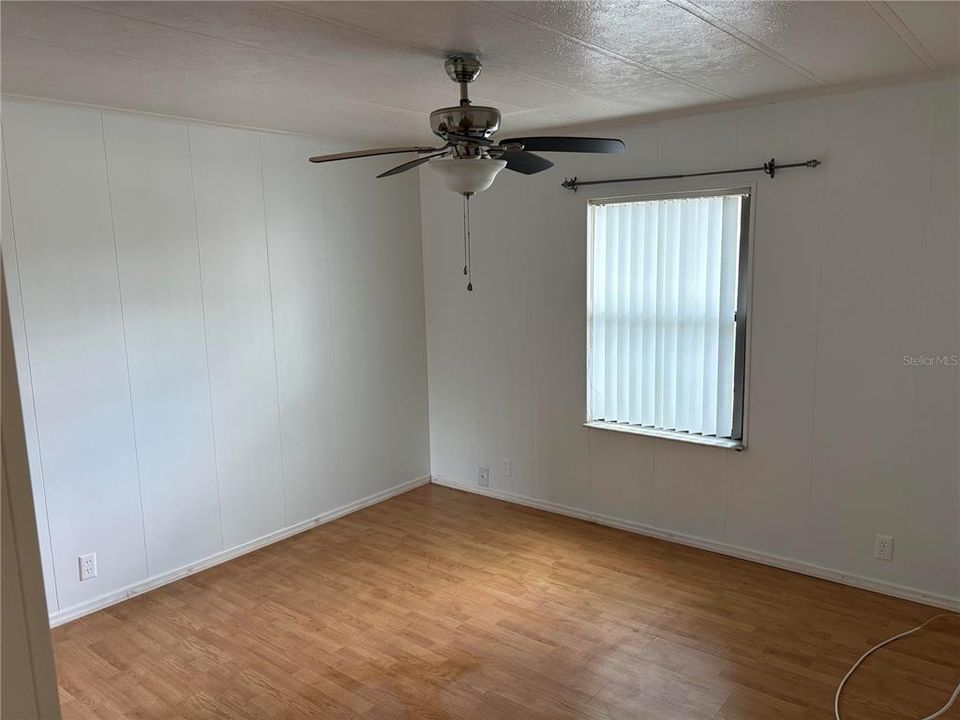 En Venta: $199,900 (2 camas, 2 baños, 840 Pies cuadrados)