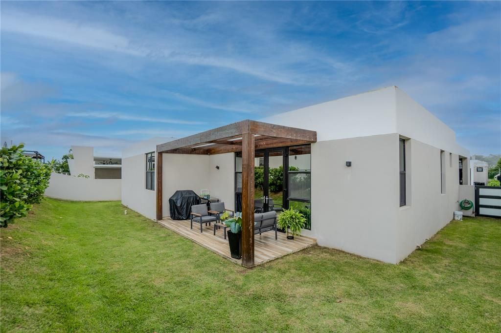 For Sale: $550,000 (4 beds, 2 baths, 0 Square Feet)