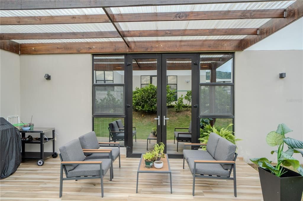 For Sale: $550,000 (4 beds, 2 baths, 0 Square Feet)