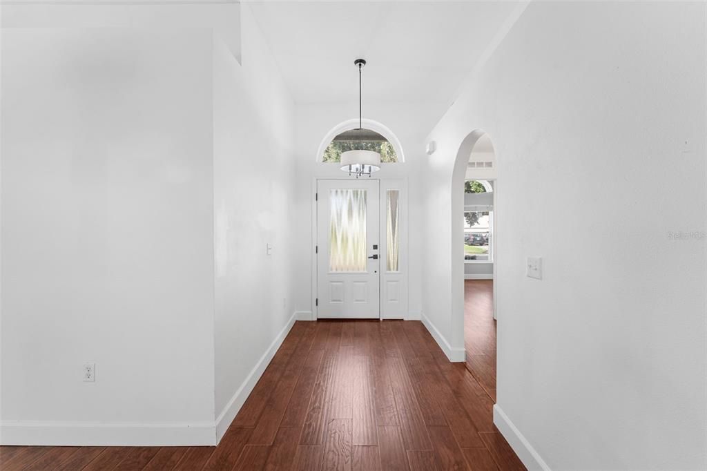 For Sale: $385,000 (4 beds, 2 baths, 1874 Square Feet)