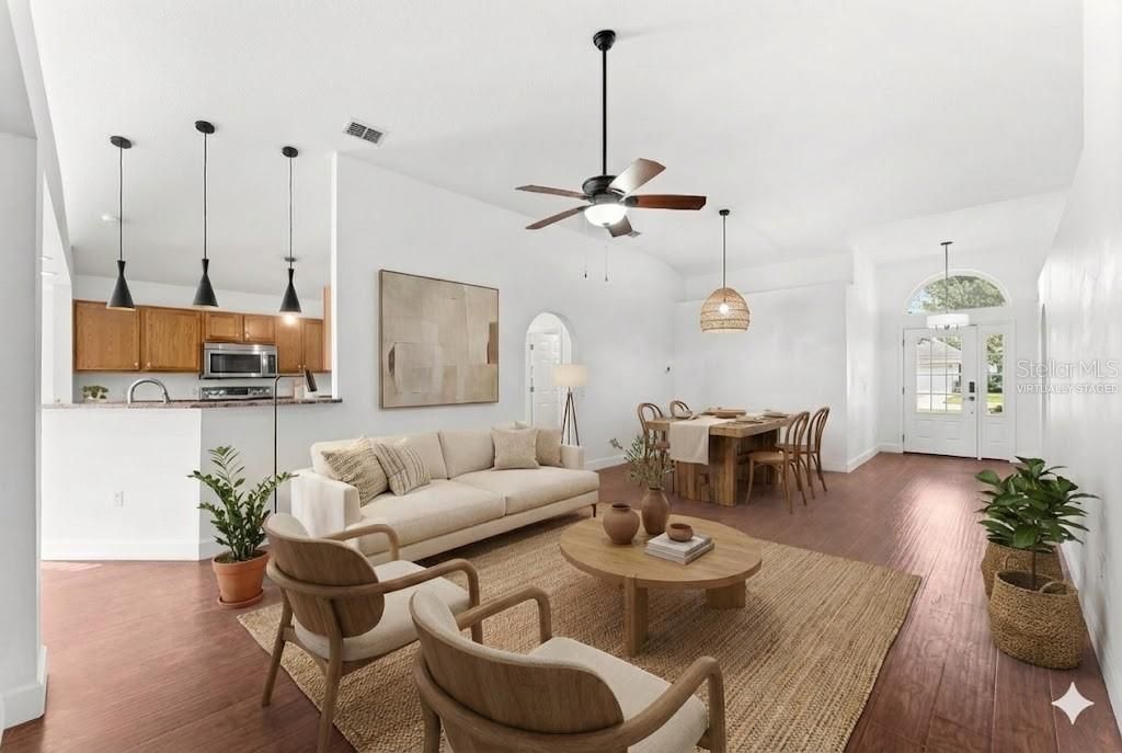 For Sale: $385,000 (4 beds, 2 baths, 1874 Square Feet)