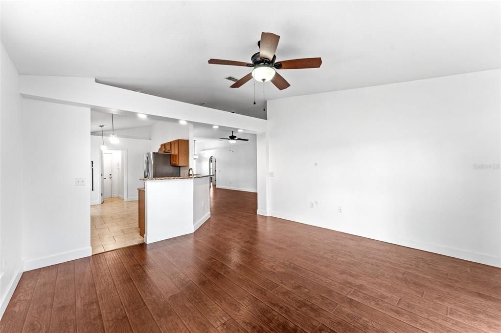 For Sale: $385,000 (4 beds, 2 baths, 1874 Square Feet)