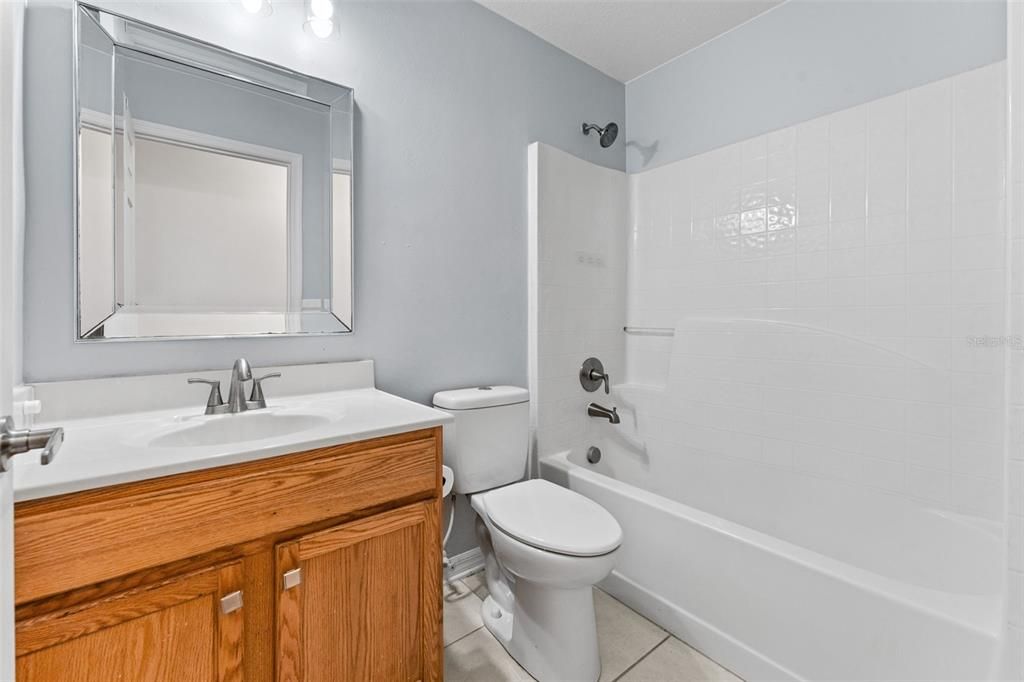 For Sale: $385,000 (4 beds, 2 baths, 1874 Square Feet)