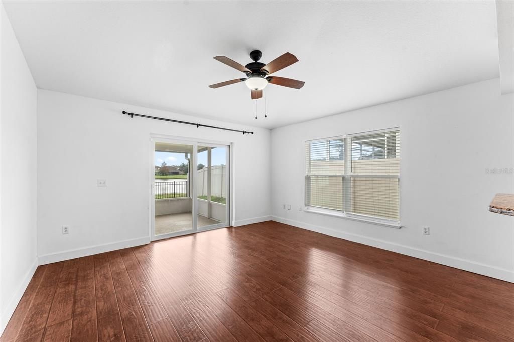 For Sale: $385,000 (4 beds, 2 baths, 1874 Square Feet)