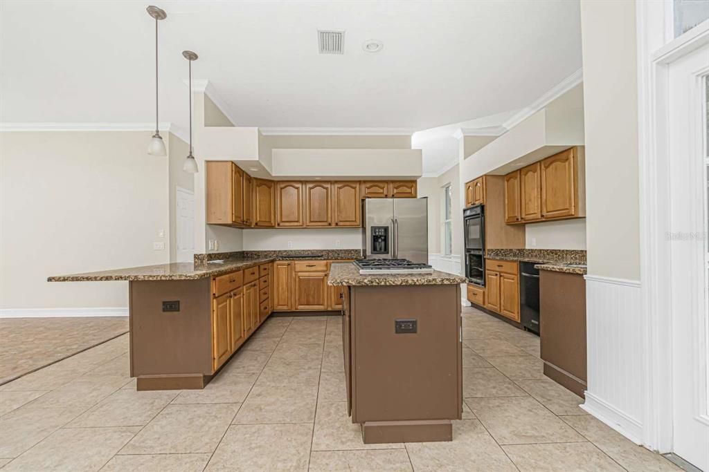 待售: $619,500 (4 贝兹, 5 浴室, 2757 平方英尺)