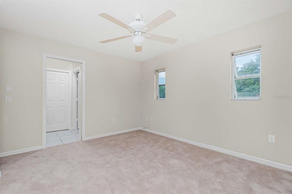 待售: $619,500 (4 贝兹, 5 浴室, 2757 平方英尺)