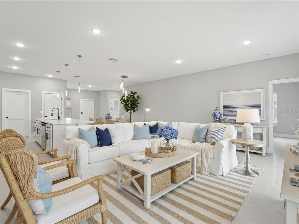 For Sale: $335,000 (4 beds, 3 baths, 1894 Square Feet)