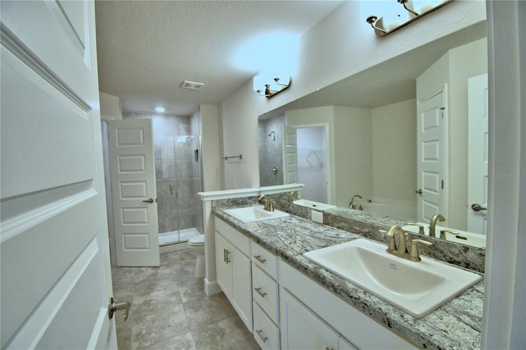 For Sale: $368,269 (4 beds, 2 baths, 2169 Square Feet)