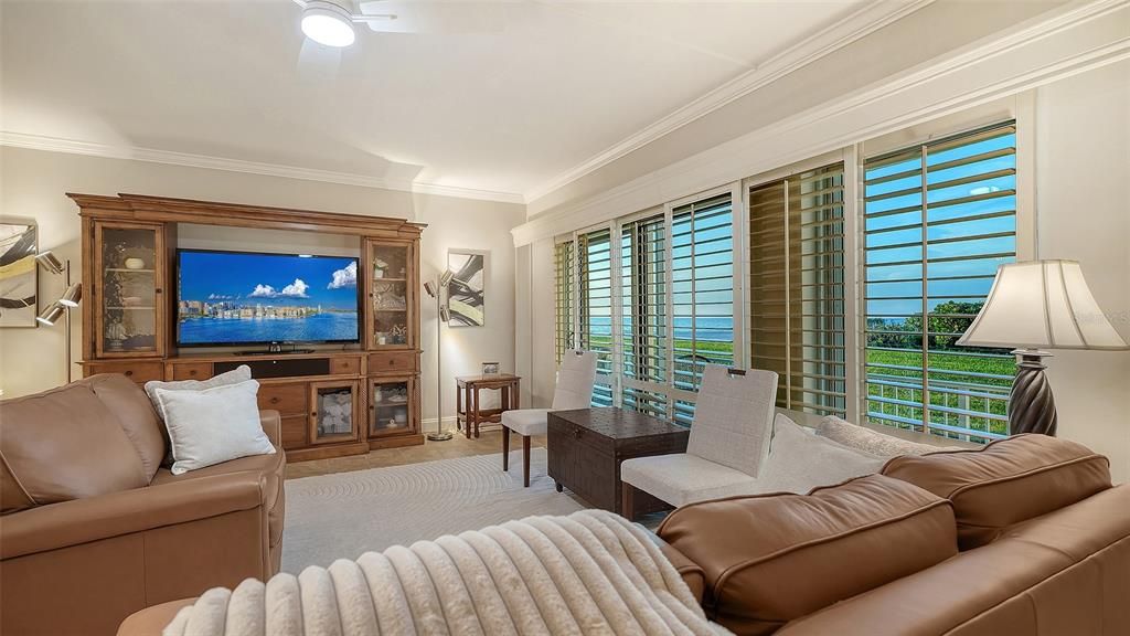 En Venta: $2,488,000 (4 camas, 4 baños, 2415 Pies cuadrados)