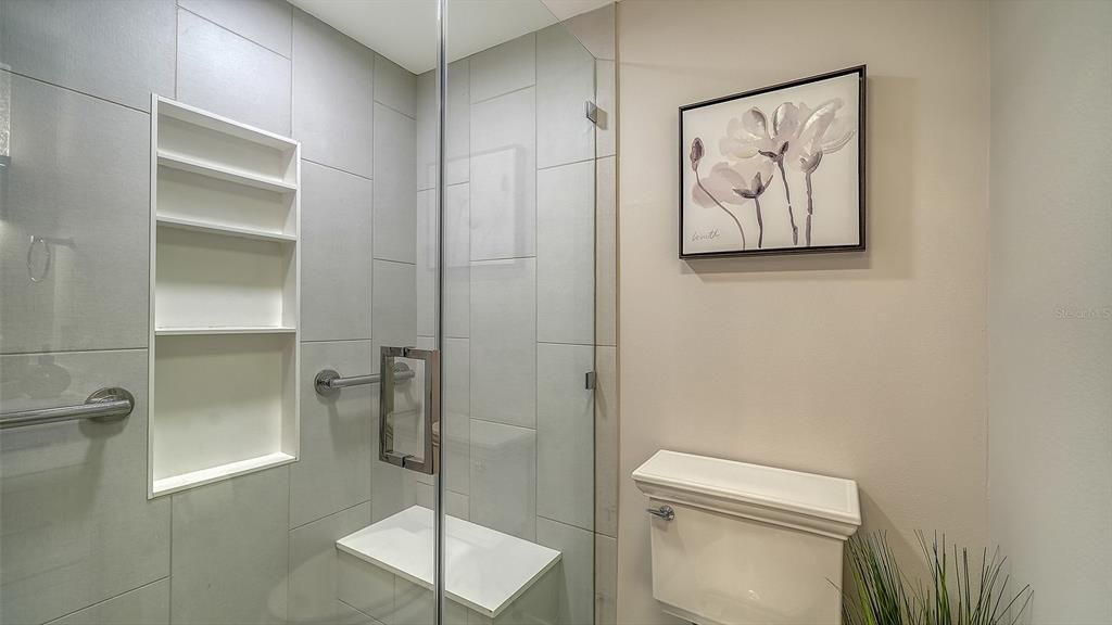 En Venta: $2,488,000 (4 camas, 4 baños, 2415 Pies cuadrados)