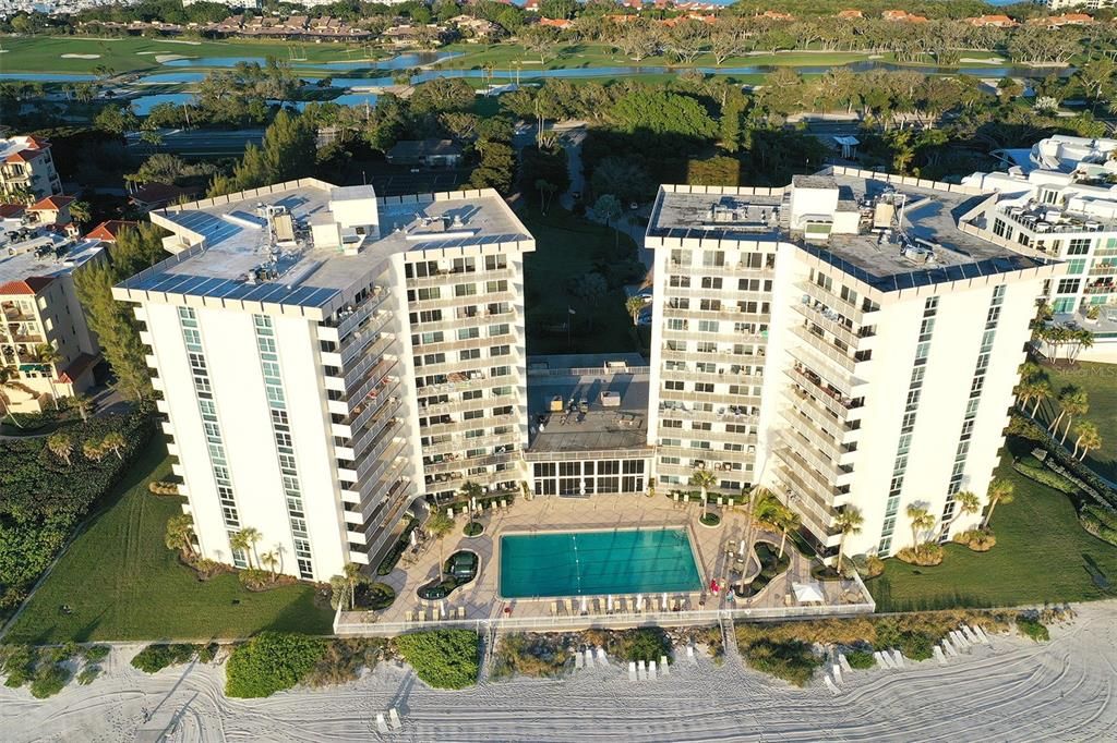 En Venta: $2,488,000 (4 camas, 4 baños, 2415 Pies cuadrados)