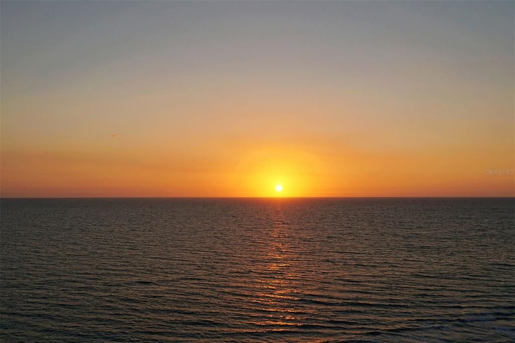 En Venta: $2,488,000 (4 camas, 4 baños, 2415 Pies cuadrados)