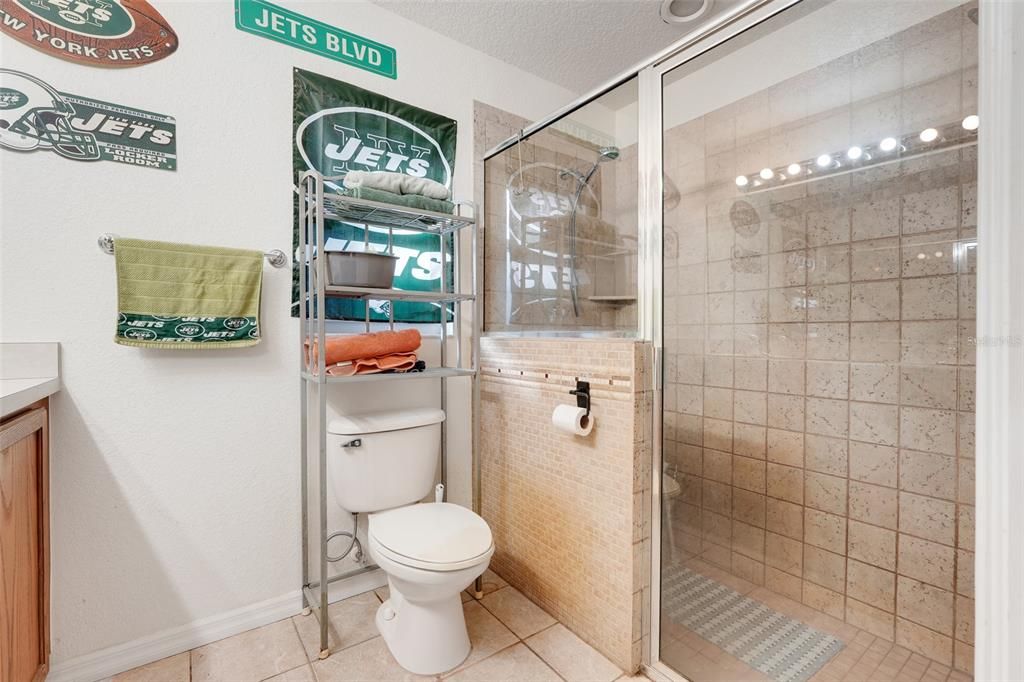 En Venta: $379,000 (3 camas, 2 baños, 1500 Pies cuadrados)