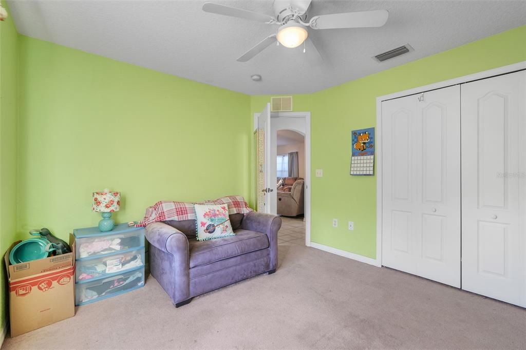 En Venta: $379,000 (3 camas, 2 baños, 1500 Pies cuadrados)