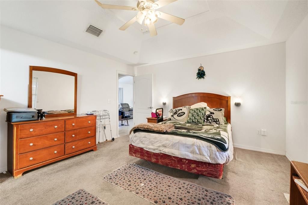 En Venta: $379,000 (3 camas, 2 baños, 1500 Pies cuadrados)