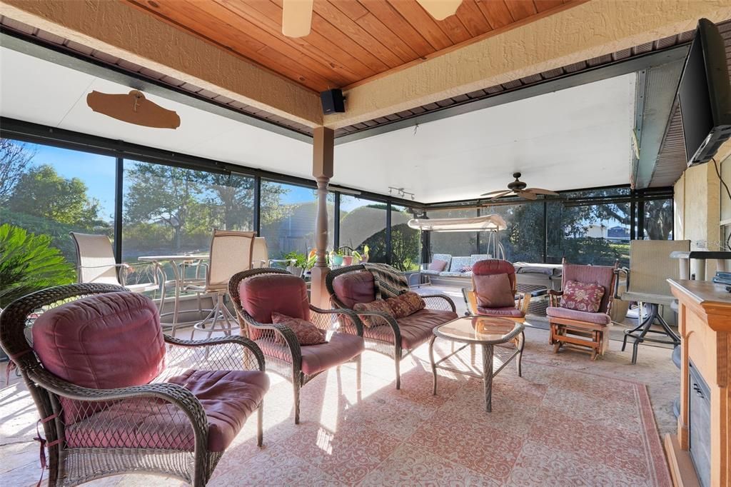 En Venta: $379,000 (3 camas, 2 baños, 1500 Pies cuadrados)