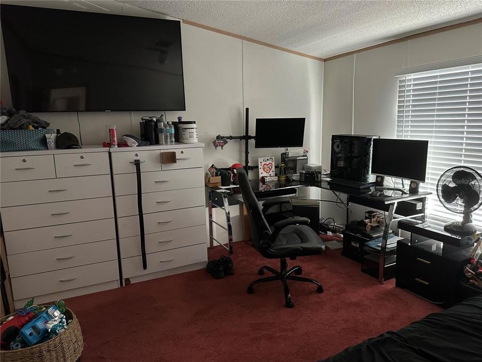 待售: $145,900 (3 贝兹, 2 浴室, 1000 平方英尺)