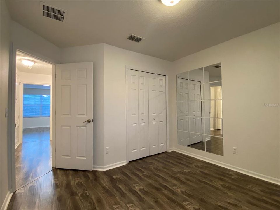 For Rent: $2,250 (3 beds, 2 baths, 1405 Square Feet)