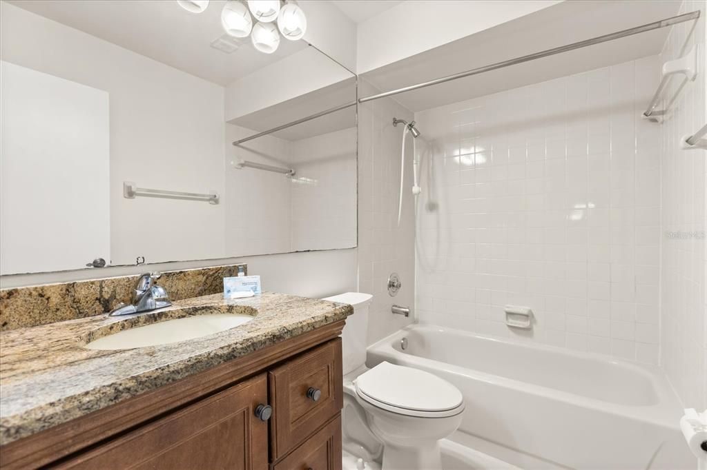 На продажу: $345,000 (3 спален, 2 ванн, 1567 Квадратных фут)