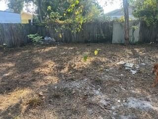 For Sale: $205,000 (2 beds, 1 baths, 1252 Square Feet)